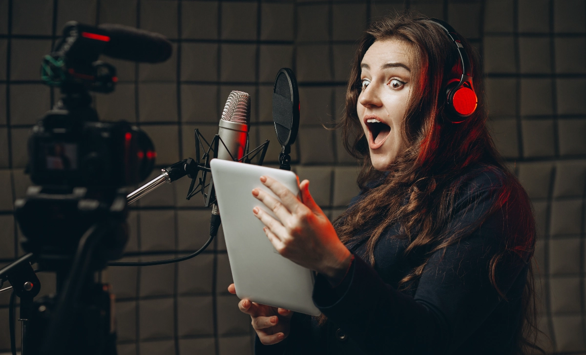 London Voiceover Artist about our company image - Voice acting, Free website template, New Website,  Voiceover recordings, Best Website Builder, Simple Website,  Voice talent, No Coding Website, Free Website, New Company, Easy Website, Tec-Nut.com Websites